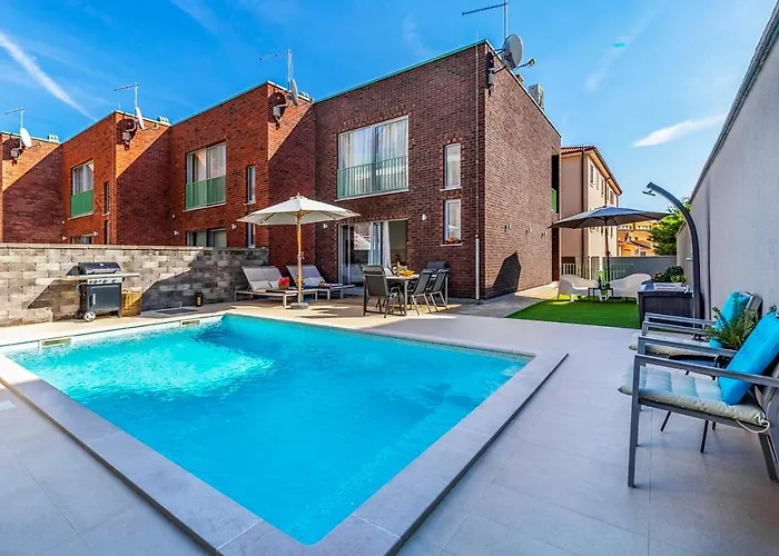 Istriensonne 0763 - Sky Mit Pool * Ližnjan