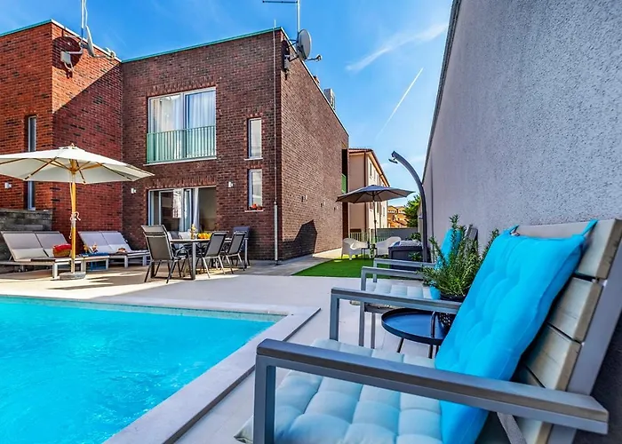 Istriensonne 0763 - Sky Mit Pool Villa Ližnjan